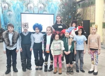 15 января в Партизанском Доме культуры прошла детская познавательно-игровая программа "Веселые святки"